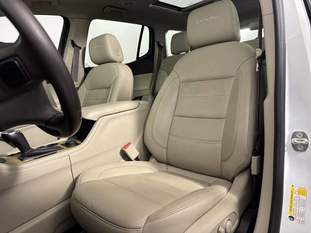 Used 2019 GMC Acadia Denali AWD/4WD image 18