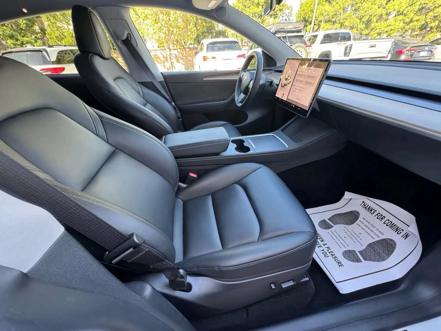 Used 2022 Tesla Model Y Long Range AWD/4WD image 13