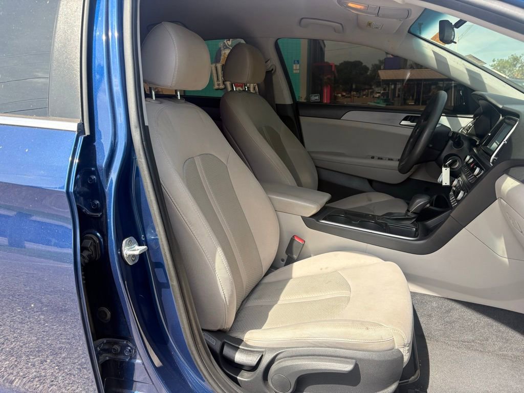 Used 2018 Hyundai Sonata SE image 16