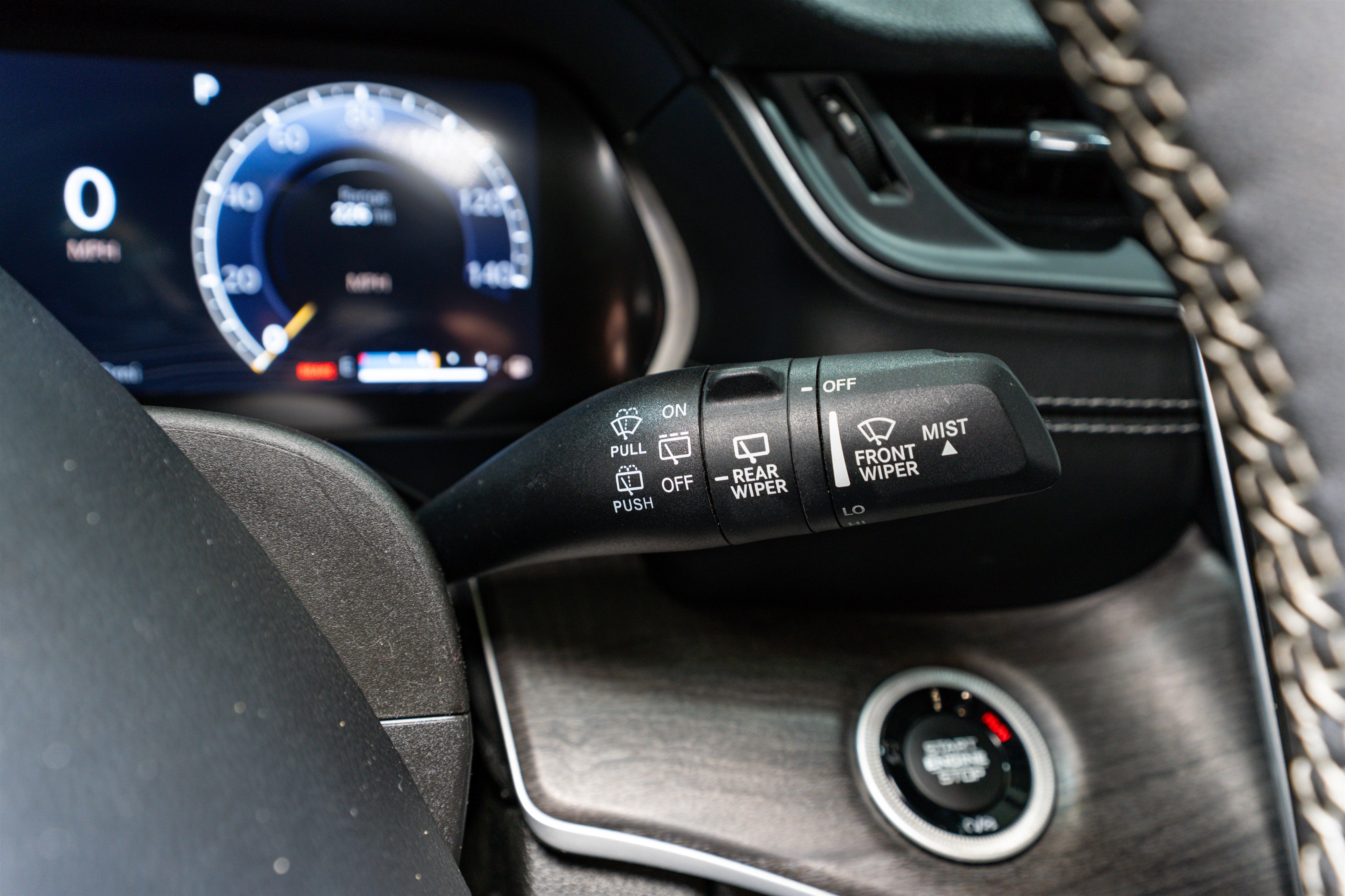 Used 2023 Jeep Grand Cherokee L Limited image 28