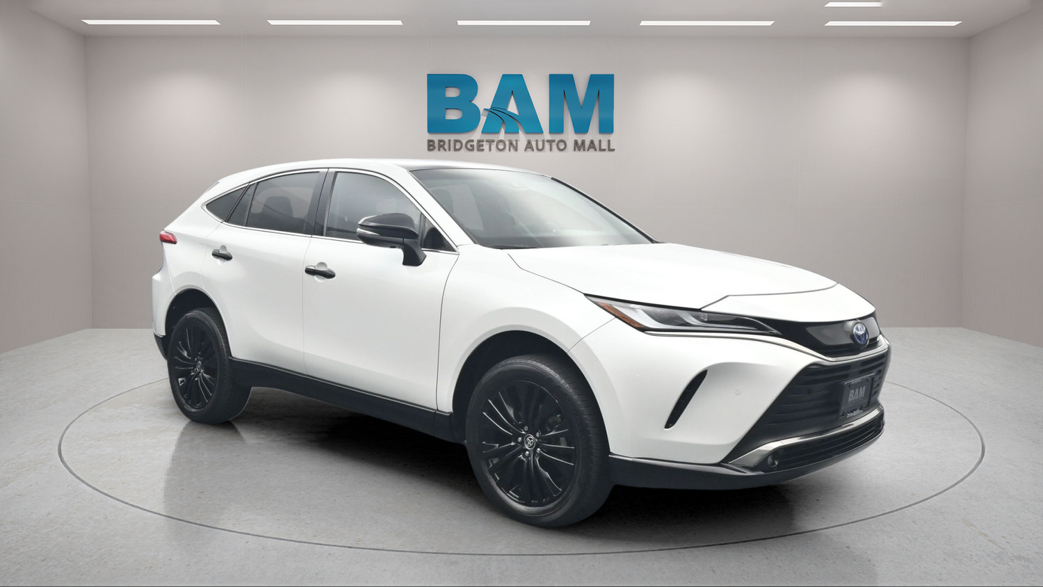 Used 2023 Toyota Venza Nightshade AWD/4WD image 1