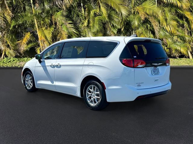 New 2026 Chrysler Voyager LX image 3