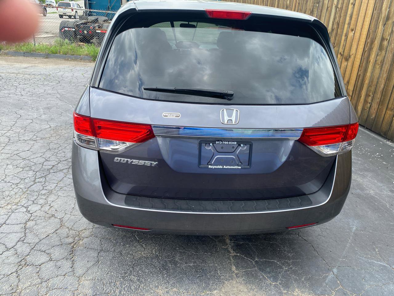 Used 2015 Honda Odyssey EX image 7