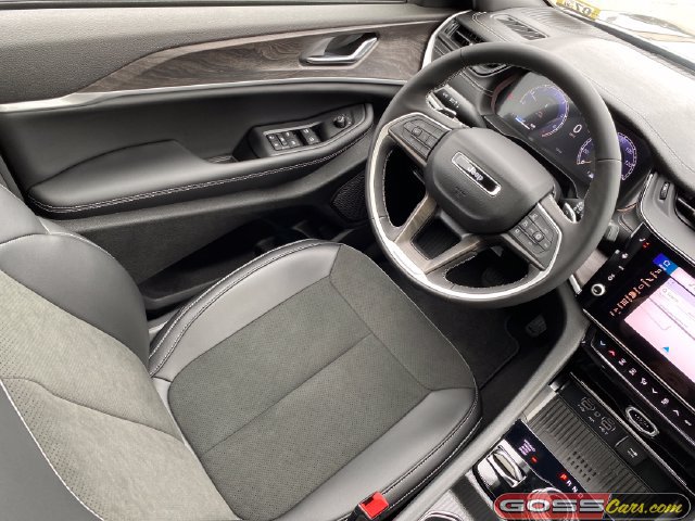 New 2026 Jeep Grand Cherokee Altitude AWD/4WD image 21