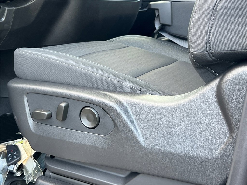 New 2026 Chevrolet Silverado 1500 LT image 19