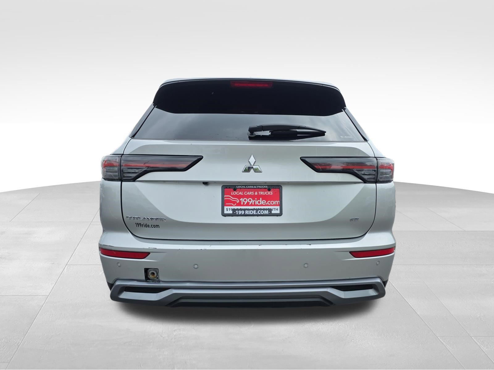 Used 2025 Mitsubishi Outlander SE AWD/4WD image 6