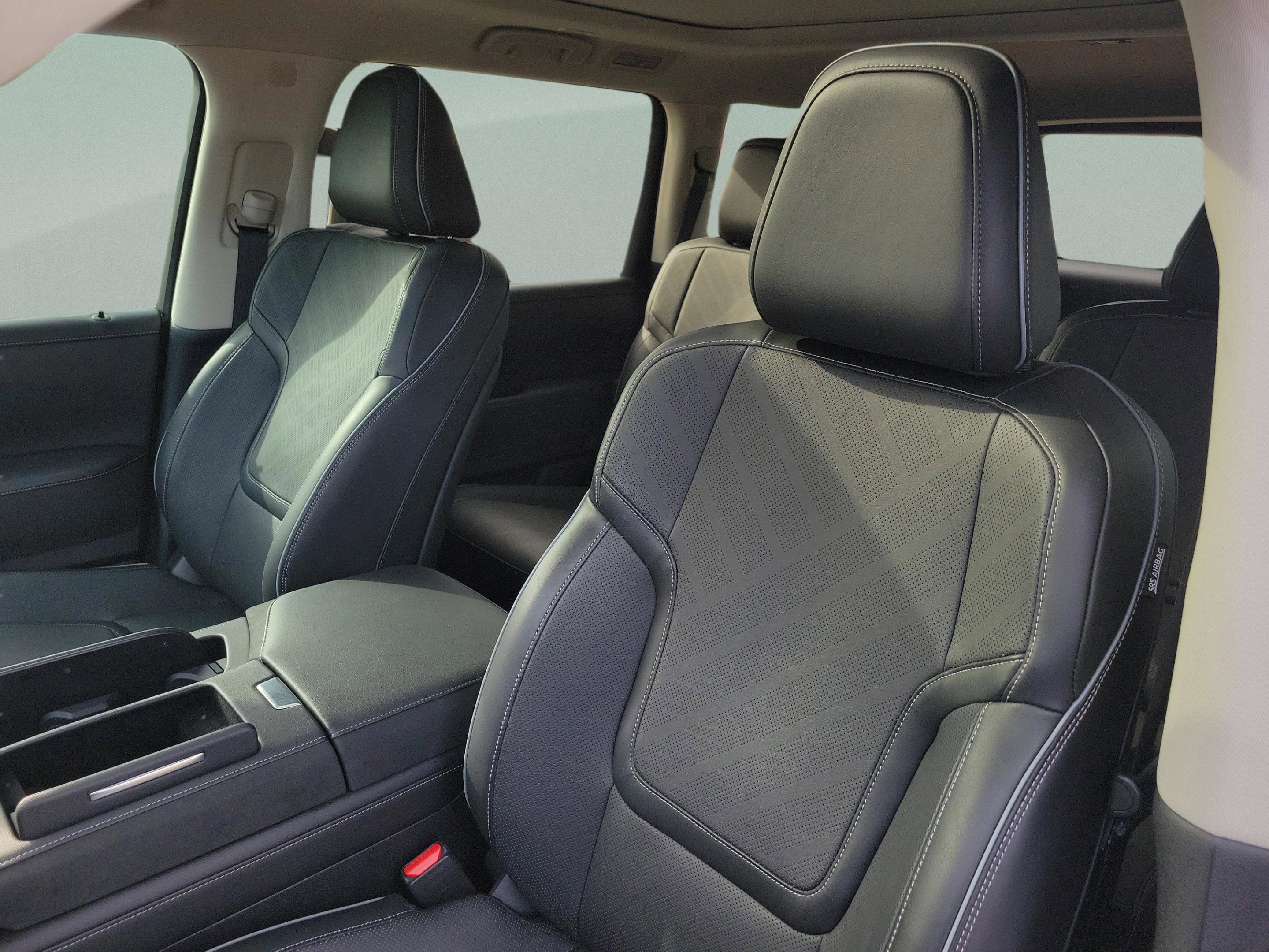 Used 2025 INFINITI QX80 Luxe image 17