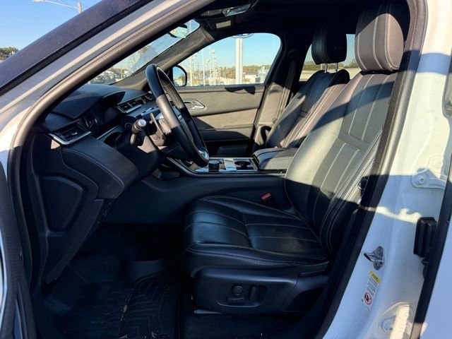 Used 2020 Land Rover Range Rover Velar S image 18