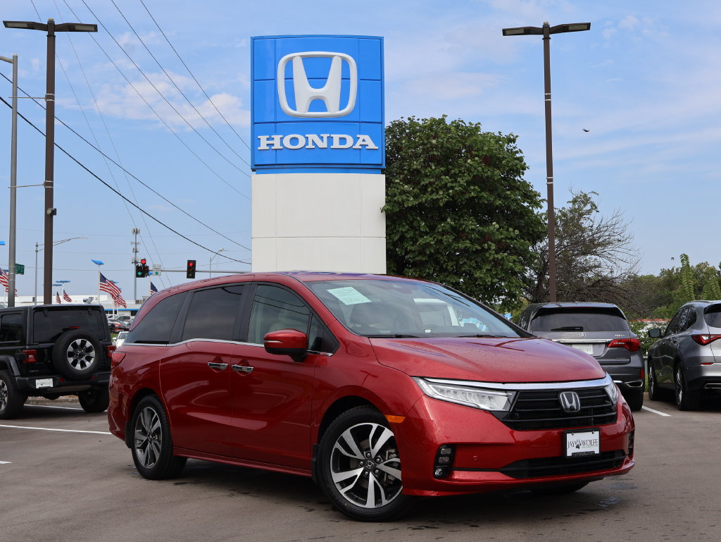 Certified 2023 Honda Odyssey Touring image 1