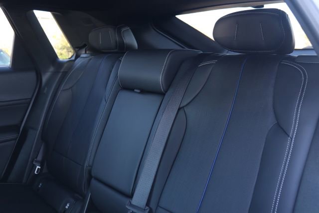 Certified 2025 Cadillac Lyriq Luxury image 29