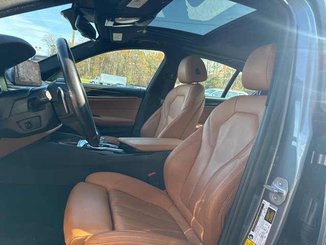 Used 2019 BMW 540i xDrive w/ Convenience Package image 17