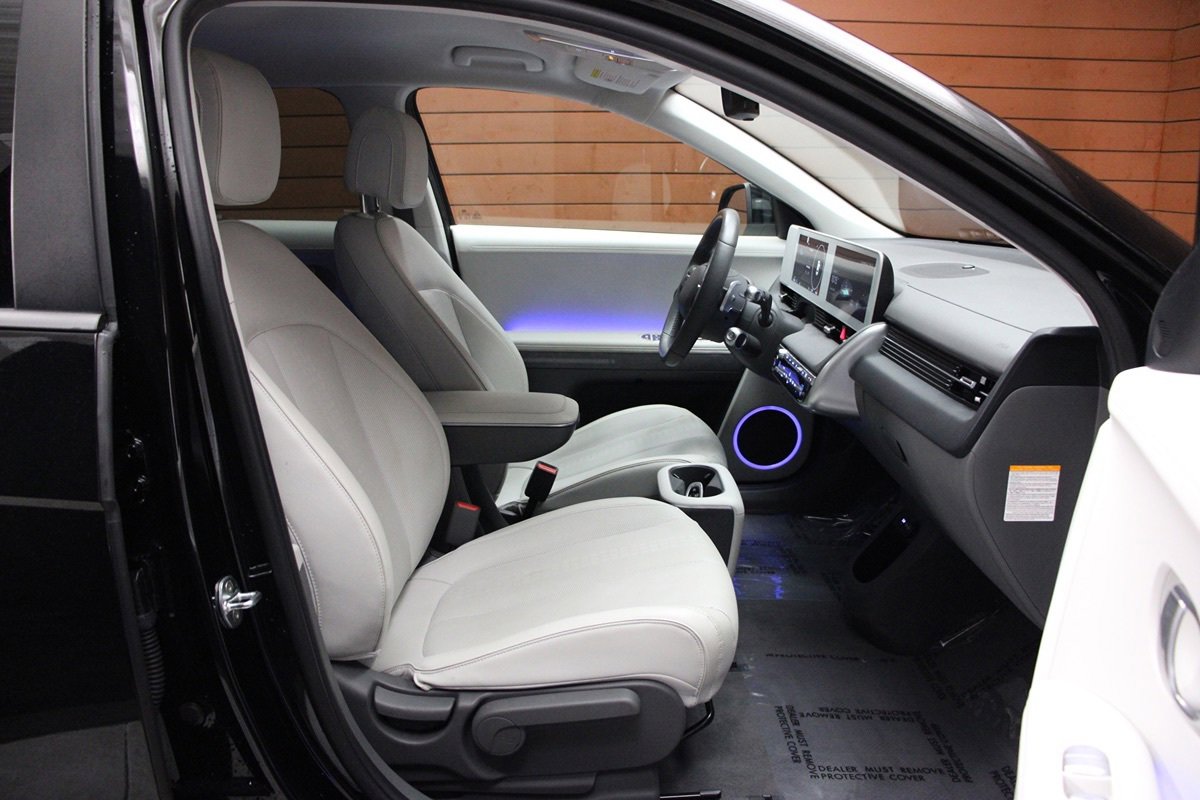 Used 2024 Hyundai Ioniq 5 Limited RWD image 31