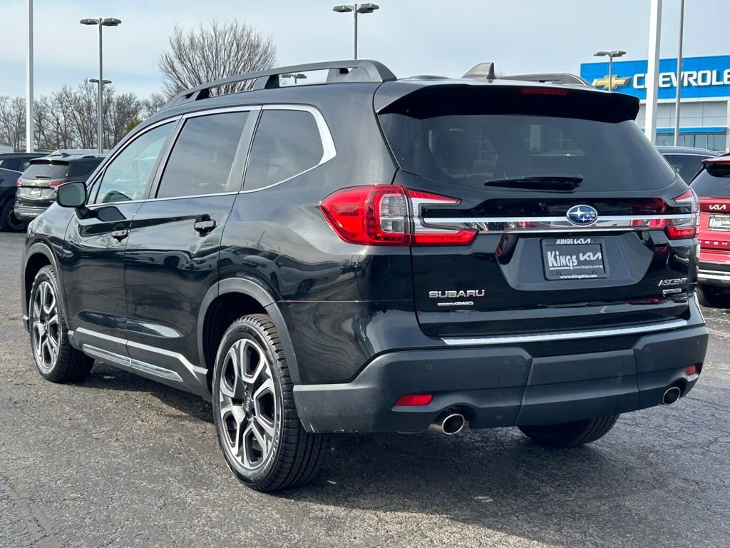 Used 2023 Subaru Ascent Limited image 5