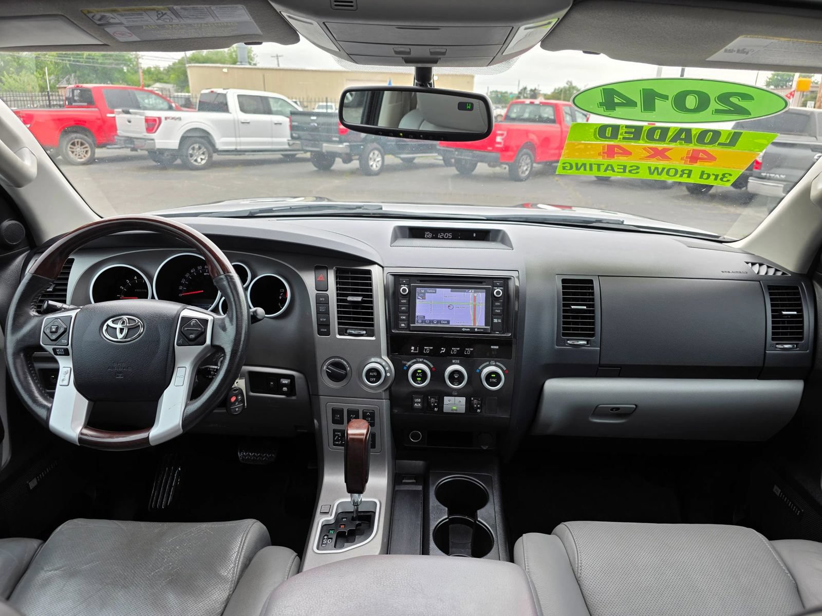 Used 2014 Toyota Sequoia Platinum AWD/4WD image 16