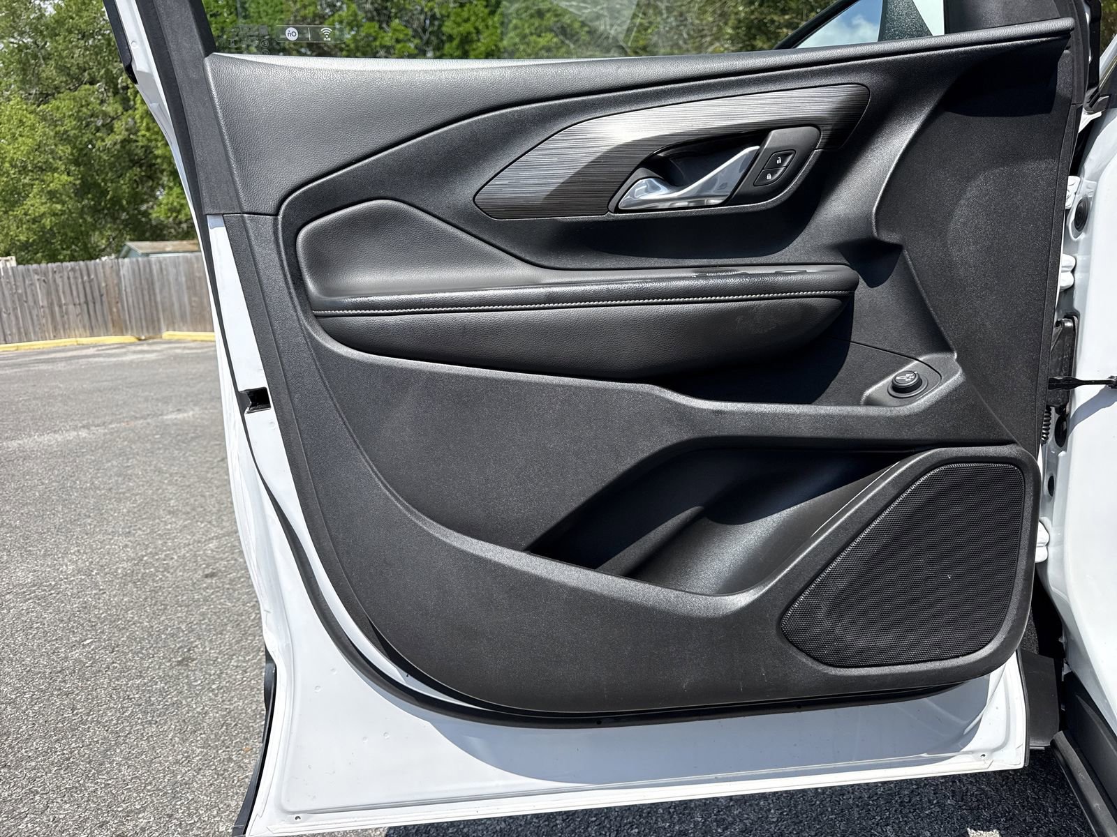 Used 2023 GMC Terrain SLE w/ Driver Convenience Package AWD/4WD image 13