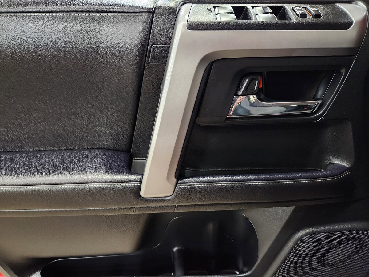 Used 2022 Toyota 4Runner SR5 image 43