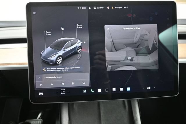 Used 2022 Tesla Model Y Long Range AWD/4WD image 16