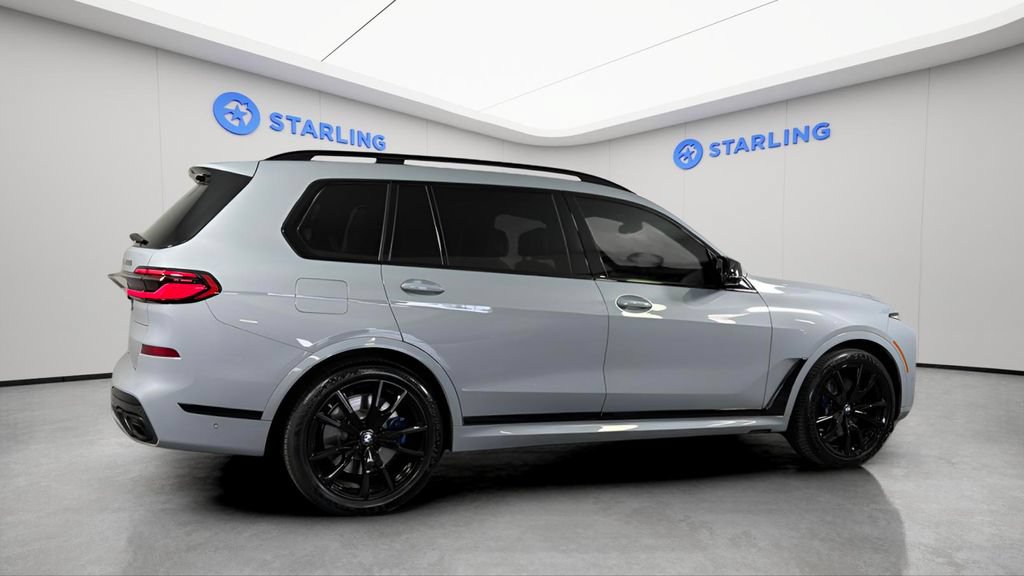 Used 2024 BMW X7 M60i w/ Executive Package AWD/4WD image 11