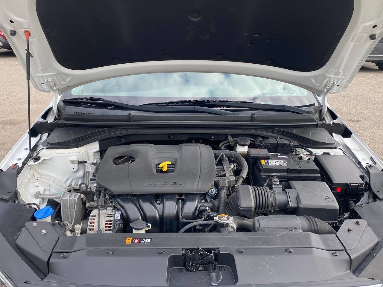 Used 2020 Hyundai Elantra SEL w/ Cargo Package (C1) image 27