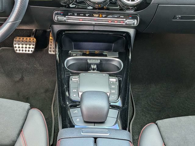 Used 2022 Mercedes-Benz CLA 35 AMG 4MATIC image 16