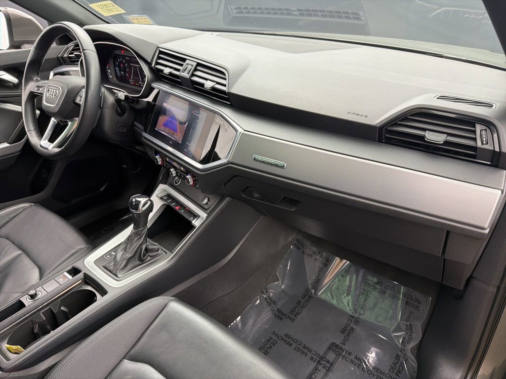 Used 2022 Audi Q3 2.0T Premium AWD/4WD image 28