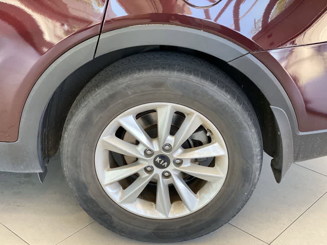 Used 2019 Kia Sorento AWD image 13