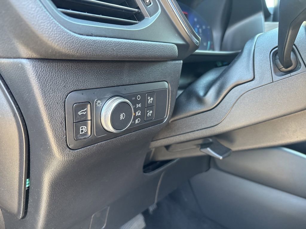Used 2020 Ford Escape Titanium w/ Titanium Premium Package 2.0 FWD image 17