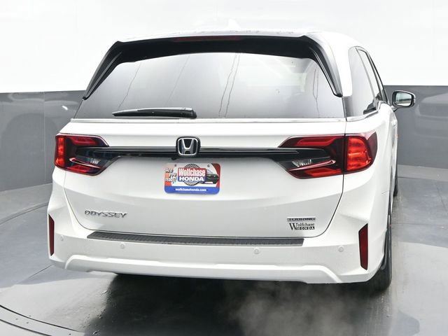New 2026 Honda Odyssey Touring image 5