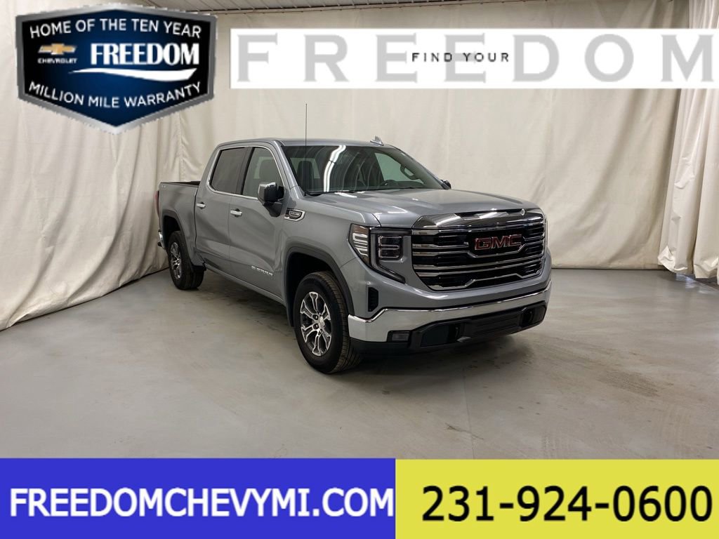 Used 2025 GMC Sierra 1500 SLT image 1