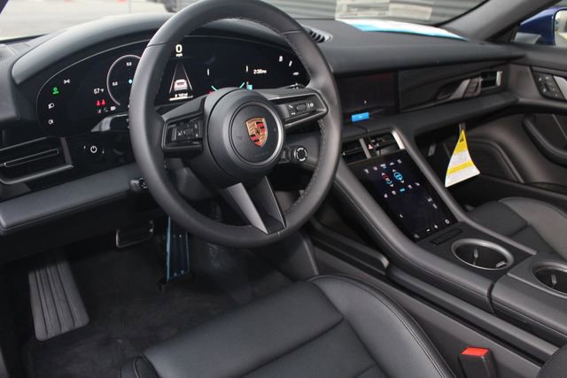 New 2026 Porsche Taycan image 4