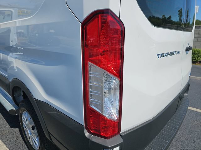 Used 2025 Ford Transit 250 Low Roof w/ Exterior Upgrade Package RWD image 33