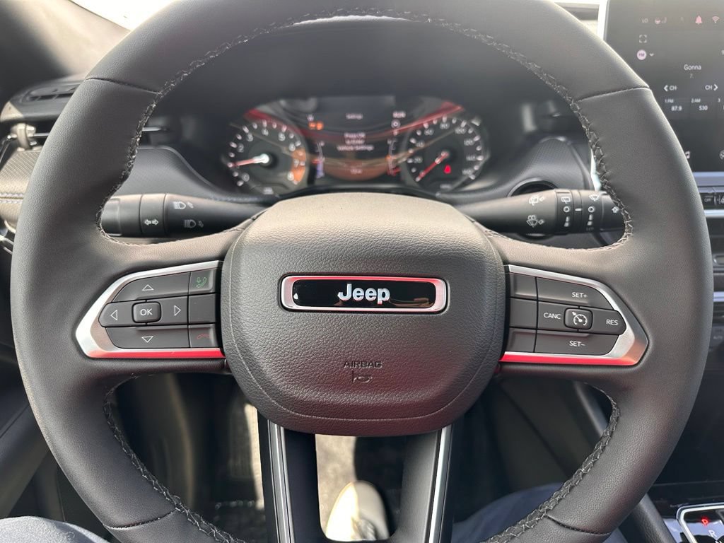 New 2026 Jeep Compass Latitude AWD/4WD image 35