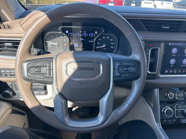 Used 2021 GMC Yukon XL Denali w/ Denali Ultimate Package image 10