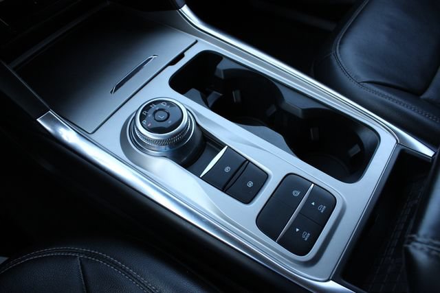 Used 2022 Ford Explorer Limited RWD image 18