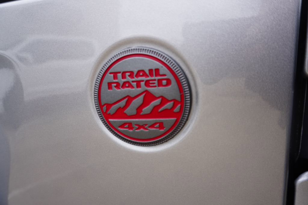Used 2018 Jeep Wrangler Unlimited Rubicon AWD/4WD image 32