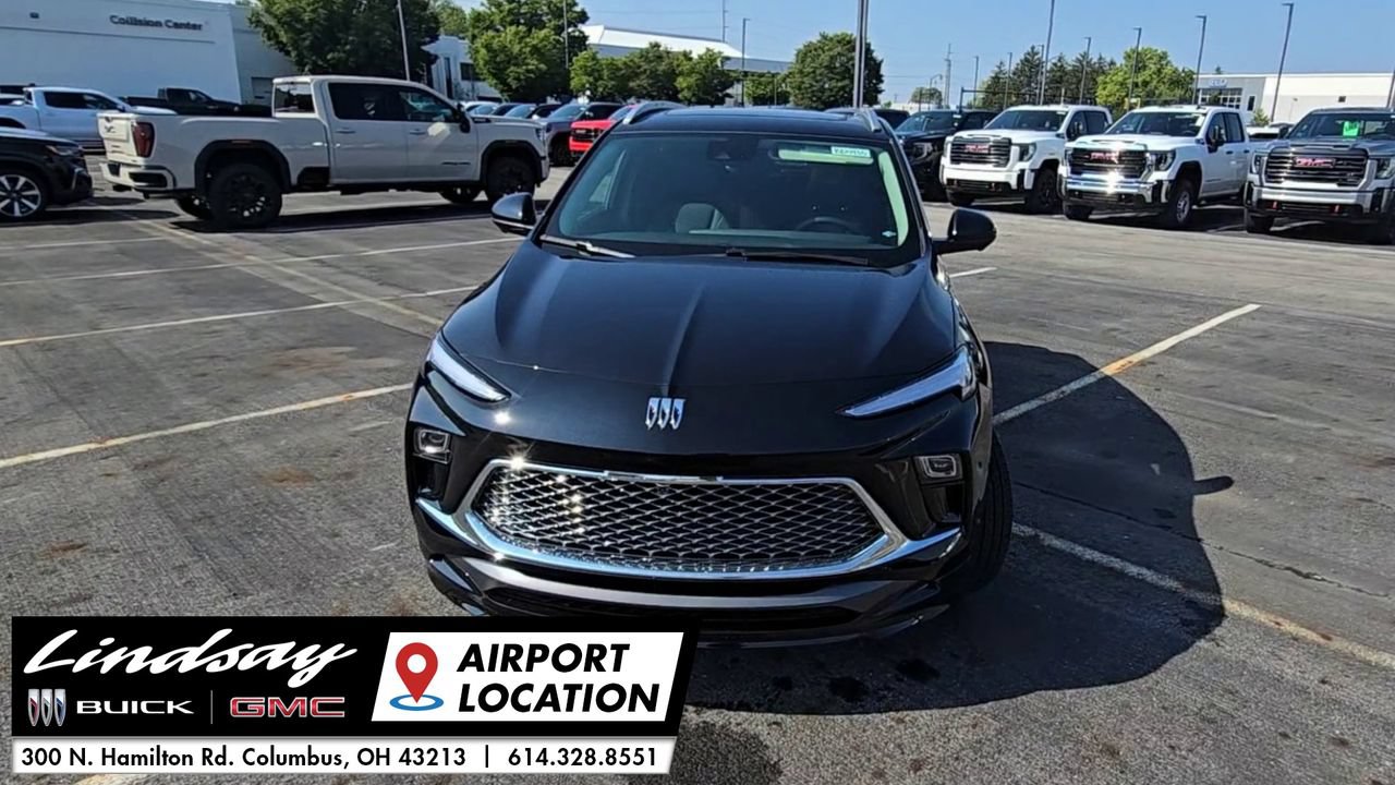 New 2026 Buick Encore GX Avenir w/ Avenir Technology Package FWD image 3