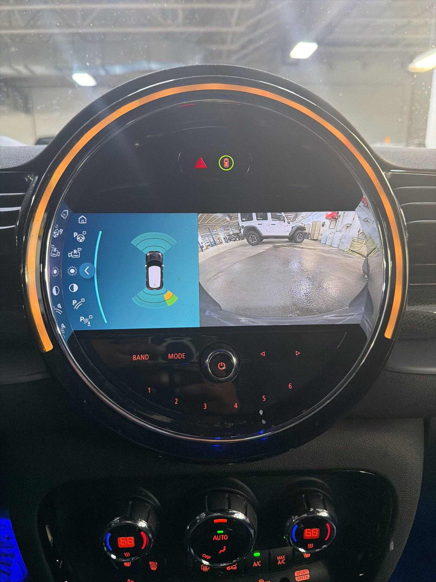 Used 2022 MINI Cooper Clubman John Cooper Works image 12