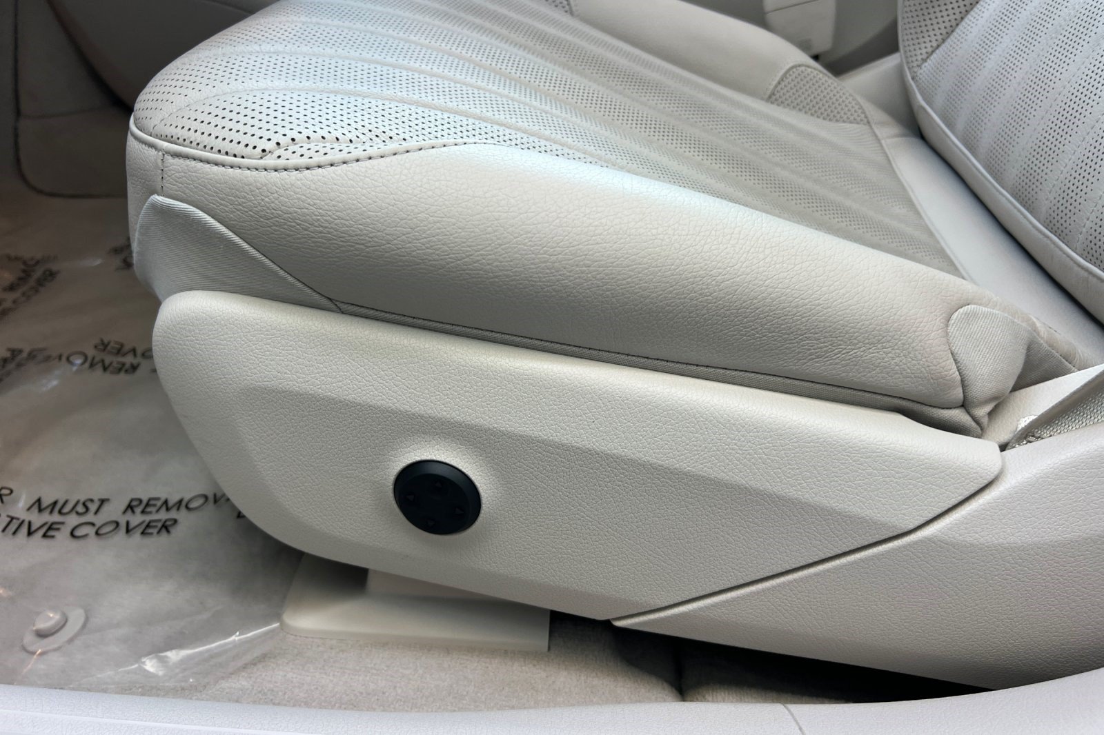 Certified 2023 Mercedes-Benz EQS 580 4MATIC Sedan image 14