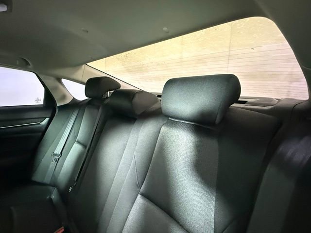 Used 2019 Honda Accord EX image 29