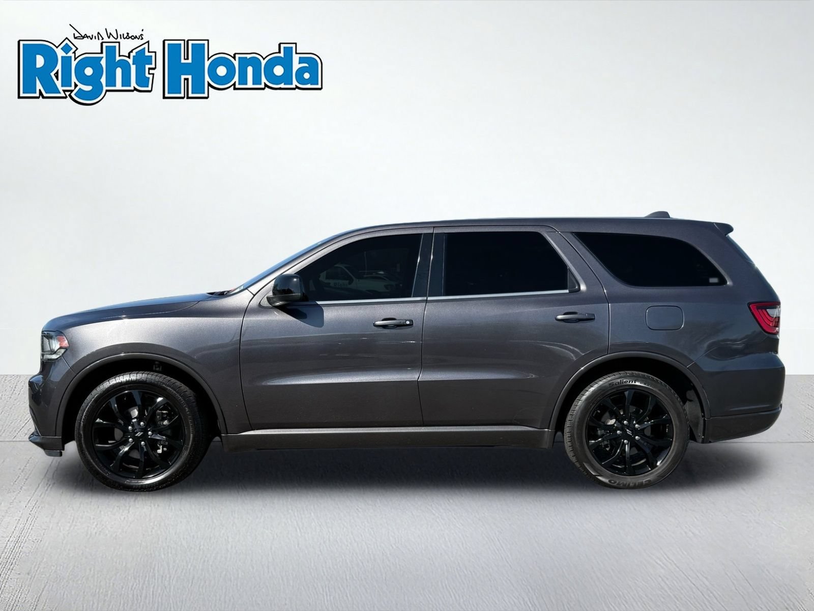Used 2020 Dodge Durango SXT RWD image 3
