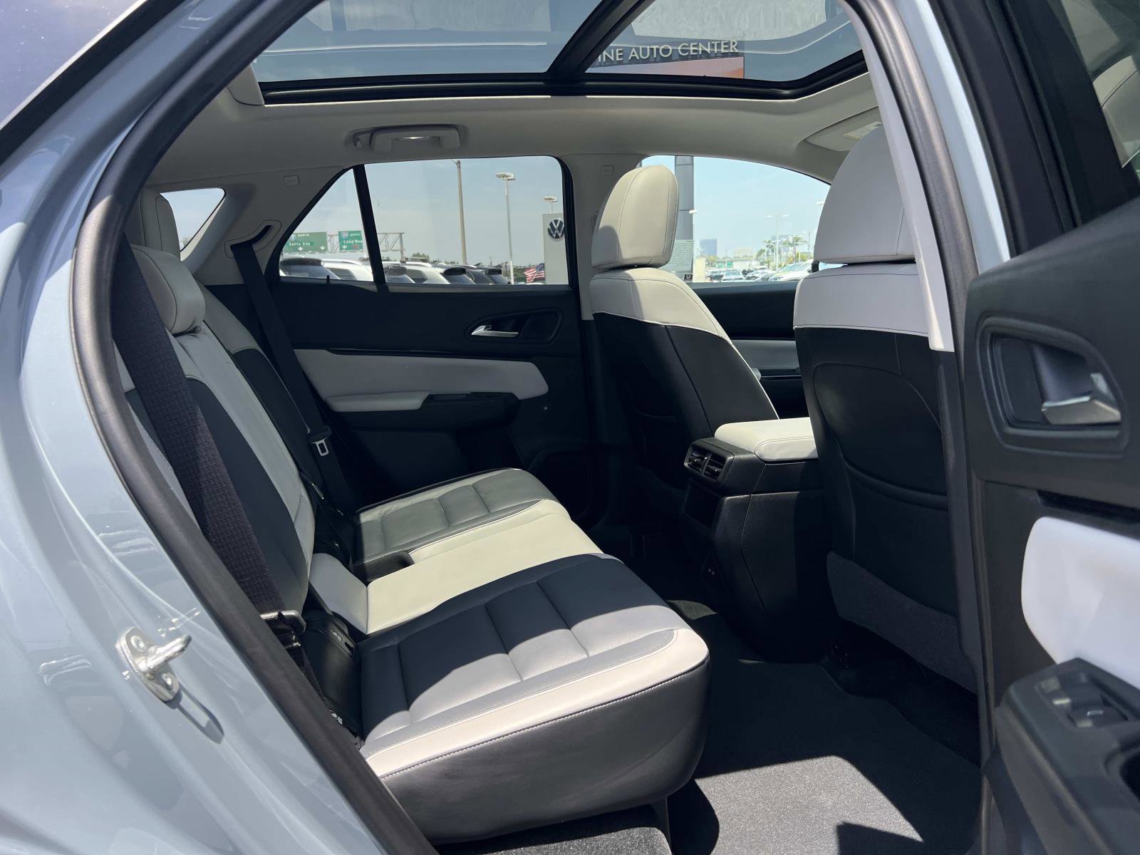 Used 2024 Honda Prologue Touring image 35