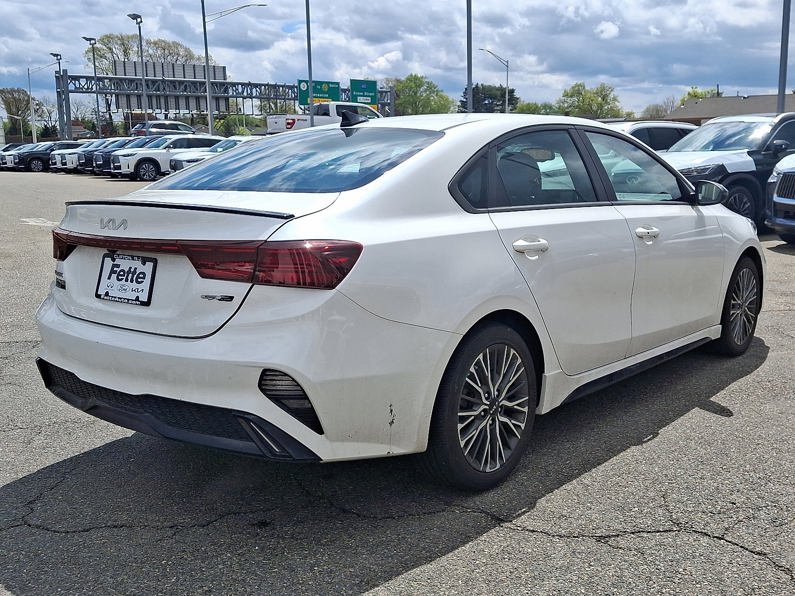 Certified 2023 Kia Forte GT-Line w/ GT-Line Premium Package FWD image 4
