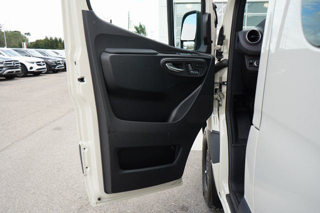 New 2026 Mercedes-Benz Sprinter 2500 image 18