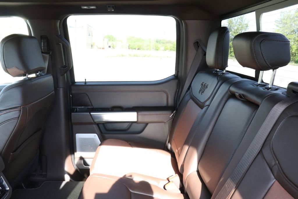 New 2026 Ford F350 King Ranch w/ Chrome Package AWD/4WD image 15