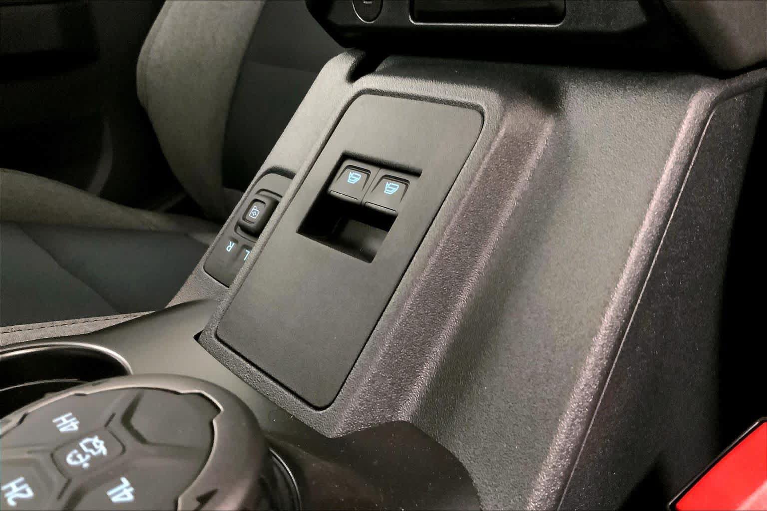 New 2026 Ford Bronco 2-Door AWD/4WD image 17
