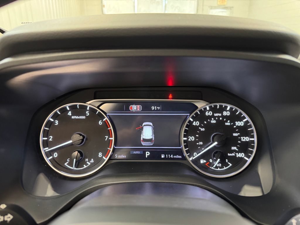 Certified 2026 Nissan Rogue SV AWD/4WD image 29