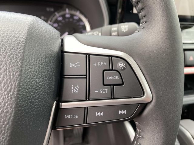 New 2026 Toyota Highlander XLE AWD/4WD image 16
