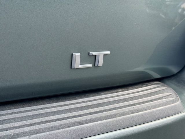 Used 2024 Chevrolet Suburban LT image 15