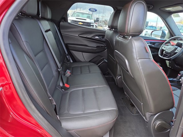 Used 2025 Chevrolet TrailBlazer RS w/ Convenience Package image 14