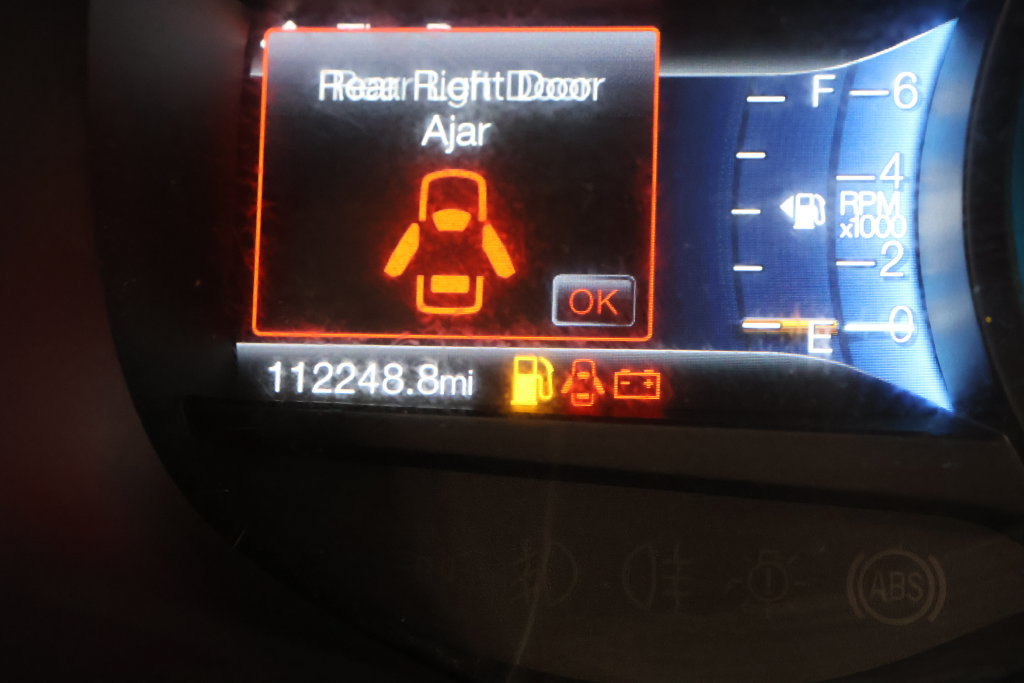 Used 2018 Ford Edge SEL w/ Equipment Group 201A FWD image 15